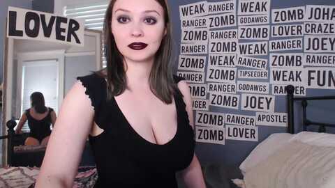 nataliagrey @ myfreecams on 20230831