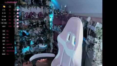 solesticia @ myfreecams on 20230901