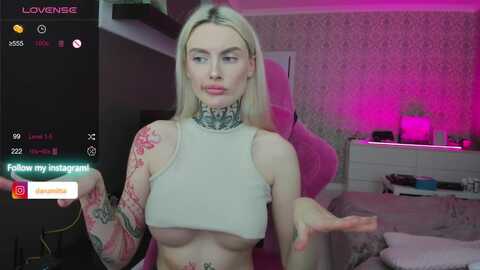 jennyquenn @ myfreecams on 20230902