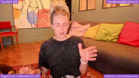 ashleyylovee @ myfreecams on 20230905