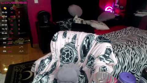 axehallow @ myfreecams on 20230906