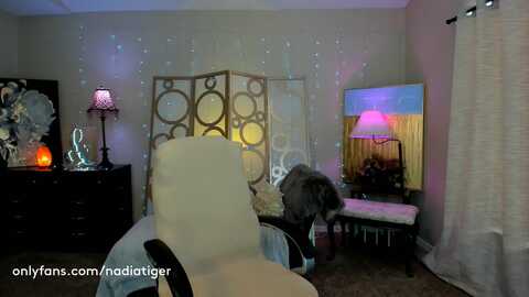 nadiatiger @ myfreecams on 20230906