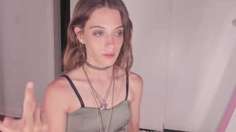 naomidee @ myfreecams on 20230906