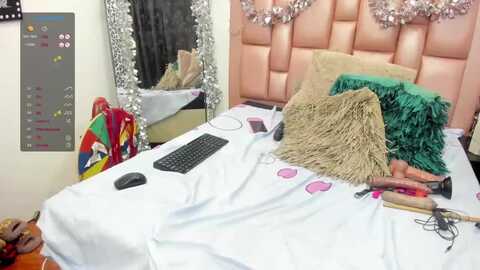 xmaturehottx @ myfreecams on 20230906