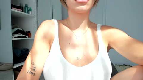 yourbabyyy96 @ myfreecams on 20230906