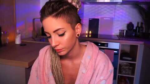 kend_dall @ myfreecams on 20230907