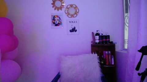chelaqueen @ myfreecams on 20230908