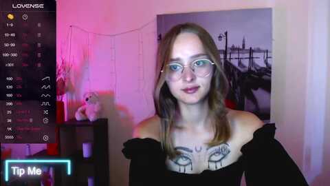 alis_saa @ myfreecams on 20230909