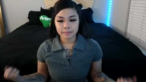 dolllface @ myfreecams on 20230909