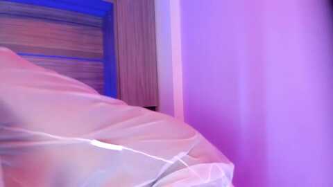 haileyvans @ myfreecams on 20230910