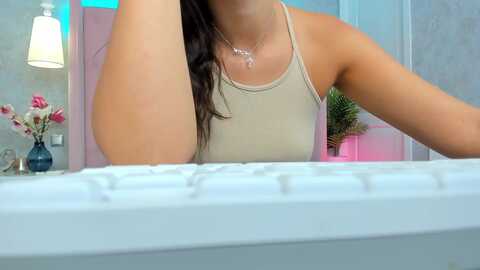 luckysandra @ myfreecams on 20230910