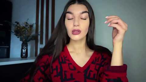 bowtorina @ myfreecams on 20230911