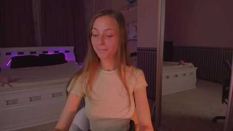 luisa_baker @ myfreecams on 20230912