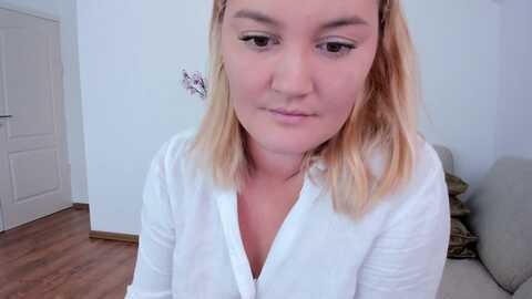 fire_ice_emma @ myfreecams on 20230913