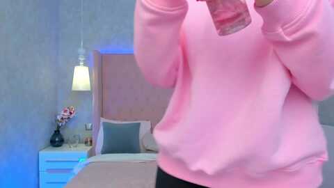 luckysandra @ myfreecams on 20230915