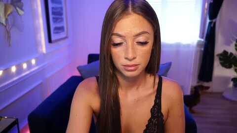 emma_ruby @ myfreecams on 20230916