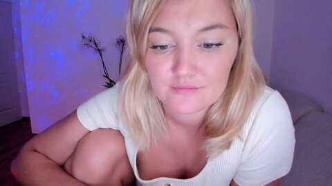 fire_ice_emma @ myfreecams on 20230916