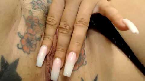 missdivinna @ myfreecams on 20230916