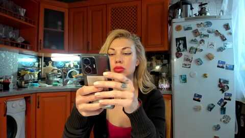 amurmistress @ myfreecams on 20230917