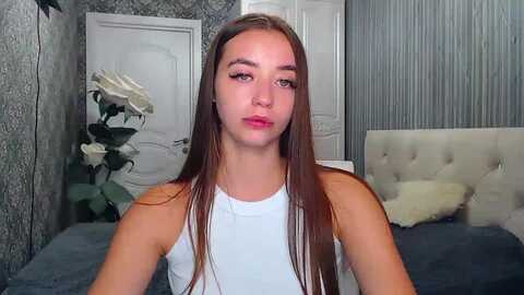 emeraldlilyyy @ myfreecams on 20230917