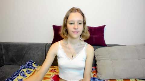 iamhotty_girl @ myfreecams on 20230917