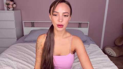 lekswest @ myfreecams on 20230917