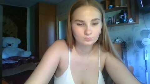 candy_ua @ myfreecams on 20230918