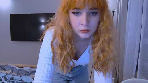 katyafods @ myfreecams on 20230918