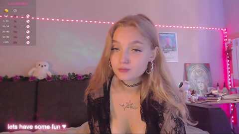 sweetmimia @ myfreecams on 20230919