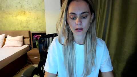 debbypaige @ myfreecams on 20230920