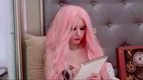 freyagold @ myfreecams on 20230920