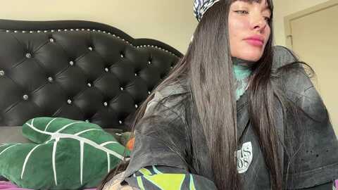 kxtiemccxnn @ myfreecams on 20230920