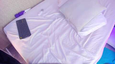 alison_torres @ myfreecams on 20230921