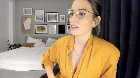 happyendings_ @ myfreecams on 20230922