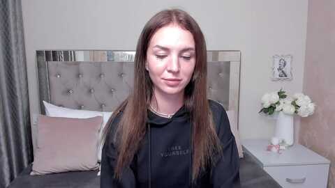 karolinafior @ myfreecams on 20230922