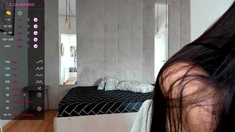 awesomejolie @ myfreecams on 20230923