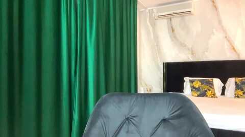 baaybee__ @ myfreecams on 20230923