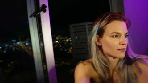 gia_hill @ myfreecams on 20230923