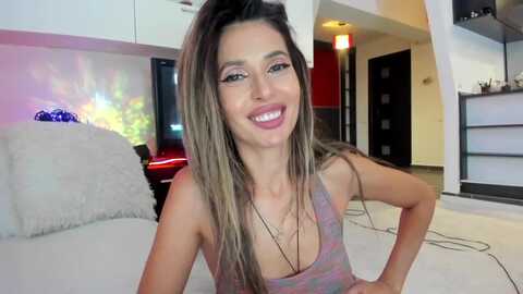 smileytinaa @ myfreecams on 20230923