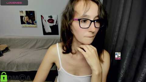 bestiekarina @ myfreecams on 20230924