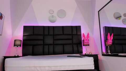 diana_tamayo @ myfreecams on 20230924