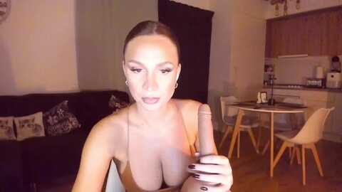 coolelissa @ myfreecams on 20230925