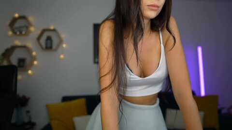julia_w @ myfreecams on 20230925