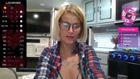 nikkin3xtdoor @ myfreecams on 20230925