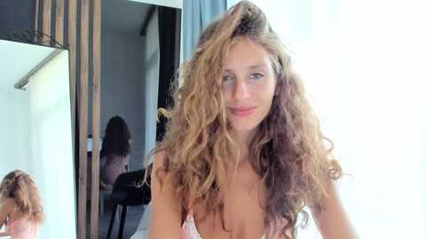 sweetangell18 @ myfreecams on 20230925