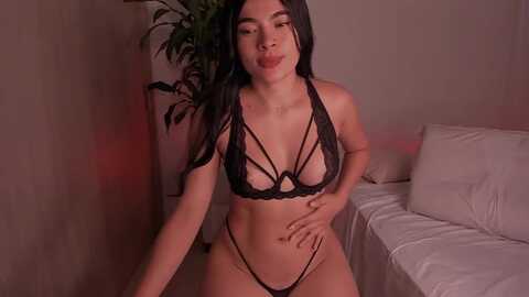 e_v_e_l_y_n_ @ myfreecams on 20230927