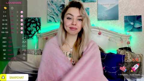lillimoore_ @ myfreecams on 20230927