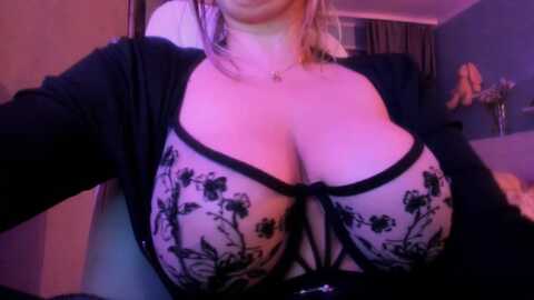 nickyblein @ myfreecams on 20230927