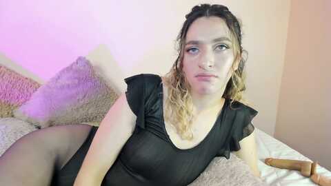 petuchel @ myfreecams on 20230927