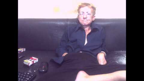 sexygeny @ myfreecams on 20230927